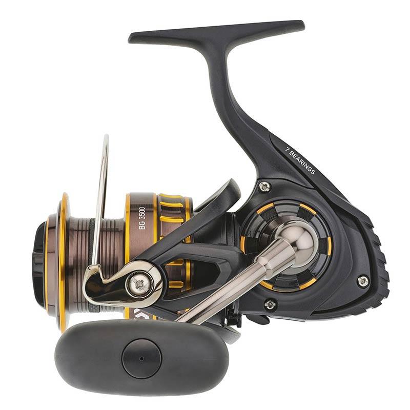 Moulinet Daiwa Bg – 3500 · 220m-30/100 · 5.7/1 · T · 97 · 6+1 · 8 · 400